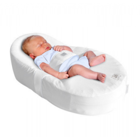 COCOONABABY WITH ITS WHITE FITTED SHEET