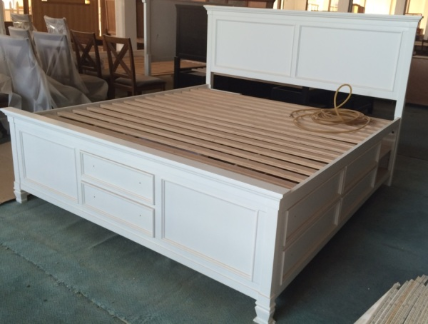 PREVERLY KING BED WITH STORAGE-NM01 