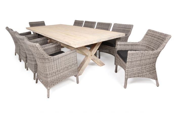 Lyon 280 With Maldives Chairs - 11pc Out