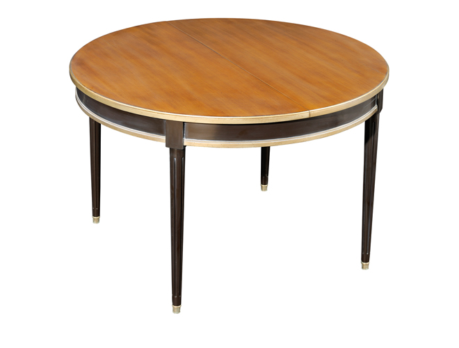 Ermitage Round Dining Table