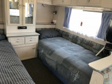 2000 Regent Cruiser Caravan