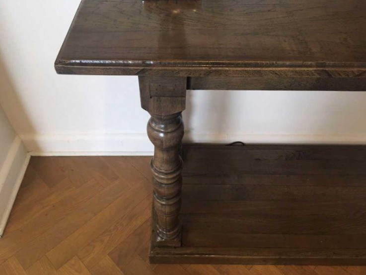 BELGIUM OAK CONSOLE