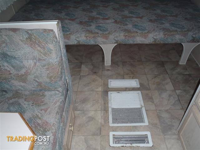 1990 ISLAND STAR CONCORDE CARAVAN ATM: 1