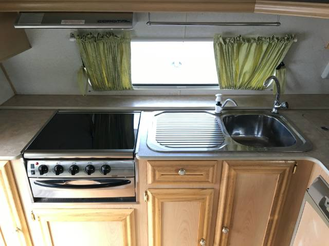 2006 COROMAL EXCEL 512 POP-TOP 