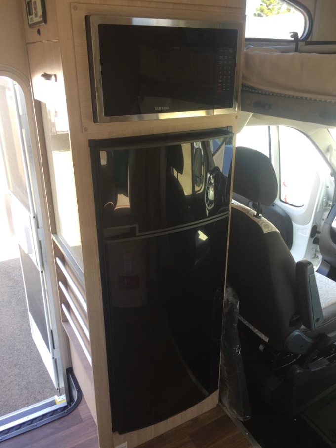 AVIDA BIRDSVILLE C7424SL (2018)