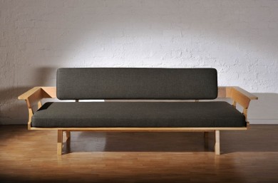 REMI DAYBED