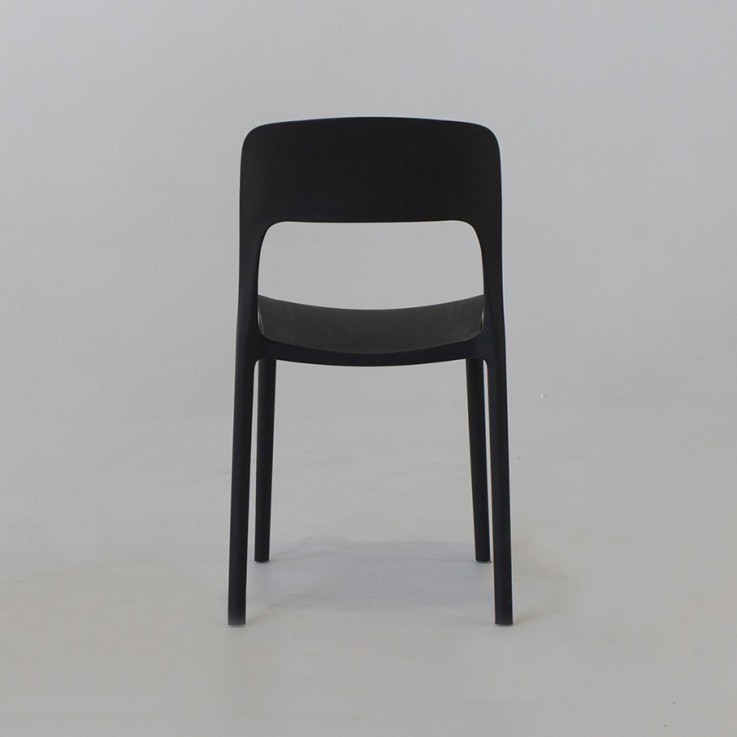 Roma dining chair in black