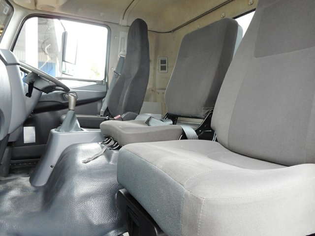 2013 Mitsubishi FM Curtain Sider