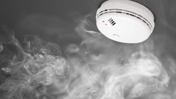 240V smoke alarm installation services in Australia
