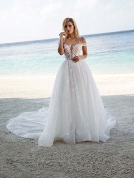 Looking for the Perfect Designer Bridal Gowns in Melbourne?