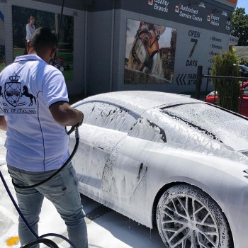 Quality Car Wash in Prahran - Ministry of Detailing