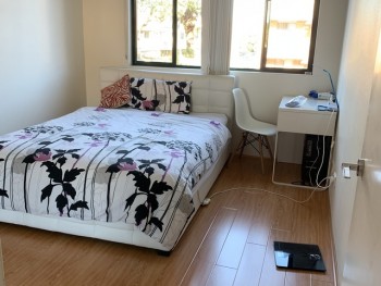 Furnished own room with bathroom for ren