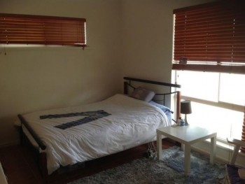 3 fully furnished bedrooms available for