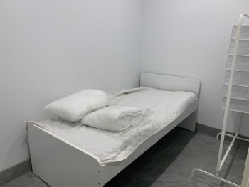 Room in Oakleigh East