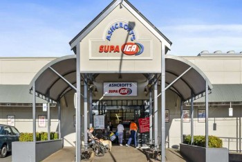 IGA Lyndhurst plus Liquor