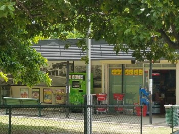 St Georges Basin IGA plus Liquor
