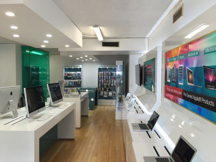 Computer and IT Franchise Retail