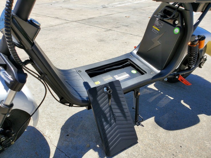 New 2000W + 40AH Citycoco E-Scooter 