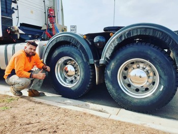 Truck & Trailer Tyres Repair Melbourne