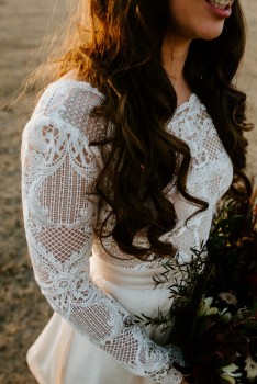 Finding the Perfect Lace Wedding Dress