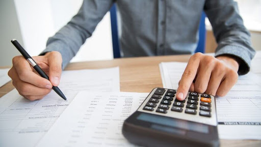 Best Tax Accountant in Truganina - Dev Accounting & Financial Services