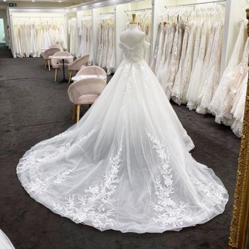 Looking for wedding dresses in Melbourne?