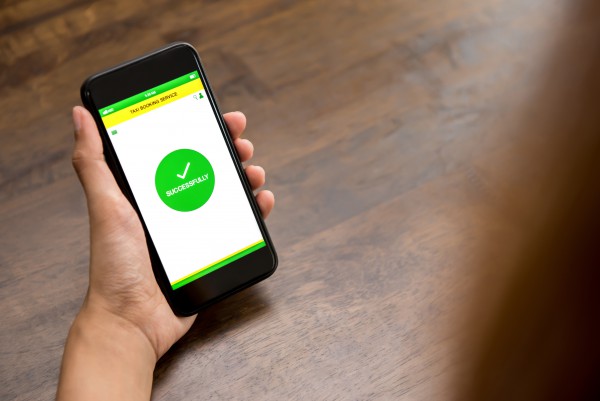 Hire On-Time Taxi Service for Keysborough to Airport