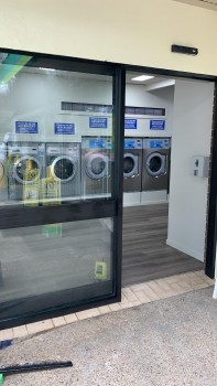 Laundrette @ Beenleigh