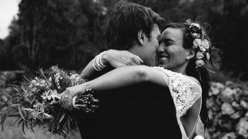 Professional Marriage Photographer in Melbourne CBD - Anton Weddings