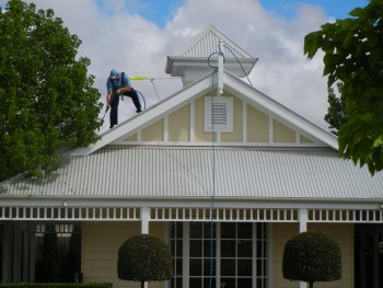 Expert Roof Cleaning Specialists &ndash; Sydneyroofconstruction.com.au