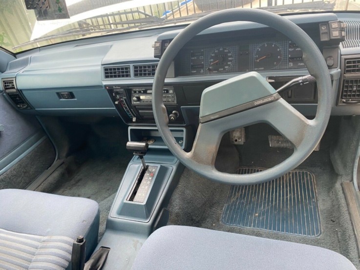 1987 Holden VL commodore