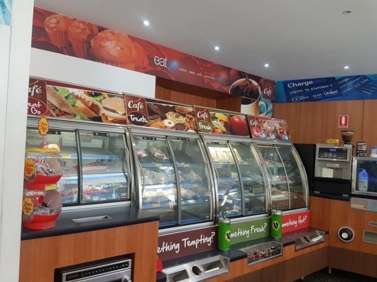 Franchise, Service Station