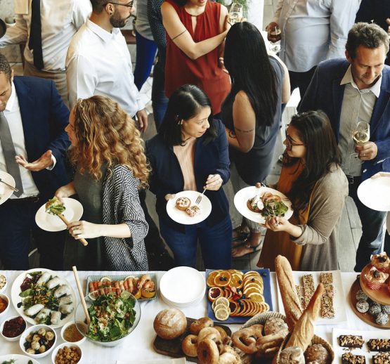 Impress Your Boss by Opting for a Healthy Corporate Catering for Your Next Office Event