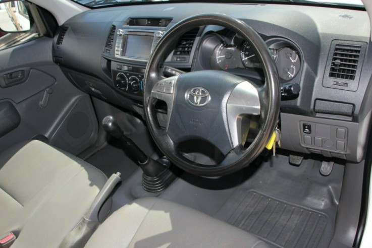2013 Toyota Hilux Workmate