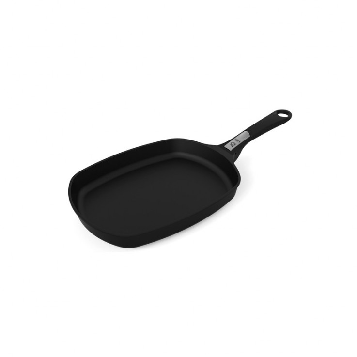 Weber® Large Q™ Ware Frying Pan