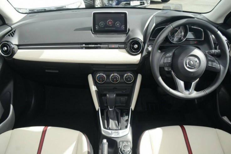 2015 Mazda 2 Genki SKYACTIV-Drive
