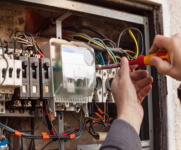 Looking for electrical repair service in Georges Hall