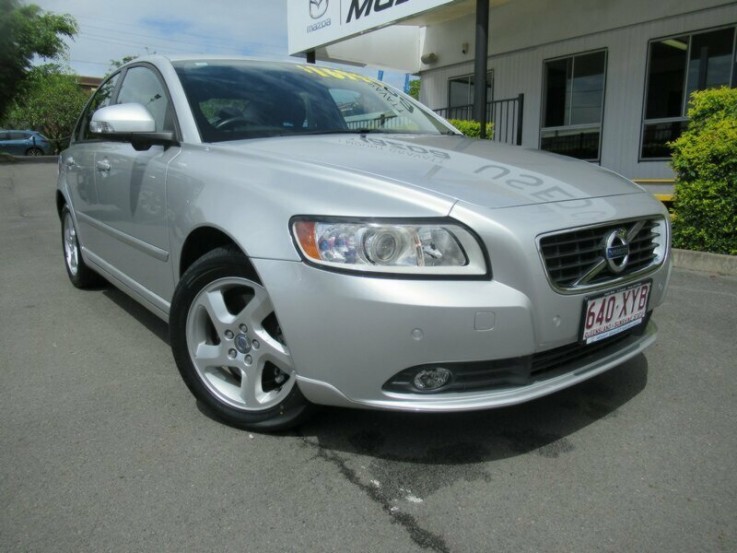 Back to Results 2010 VOLVO S40 T5 GEARTR