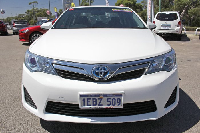  Toyota Camry Hybrid 2012
