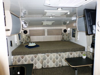 Ozcape Woondabaa Slide-On 