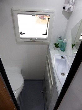 Ozcape Optima Slide-On 