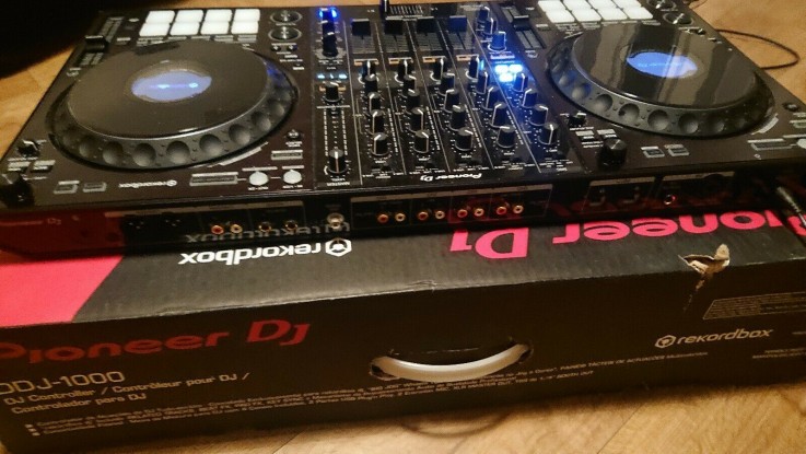 For sale new Pioneer DJ DDJ-1000 4 chann