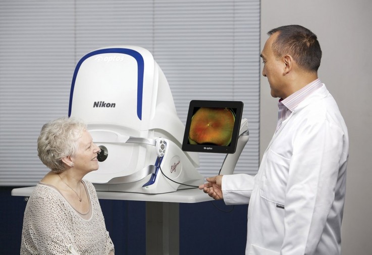 Macular Degeneration Eye Test At Cooper & Lourie AU