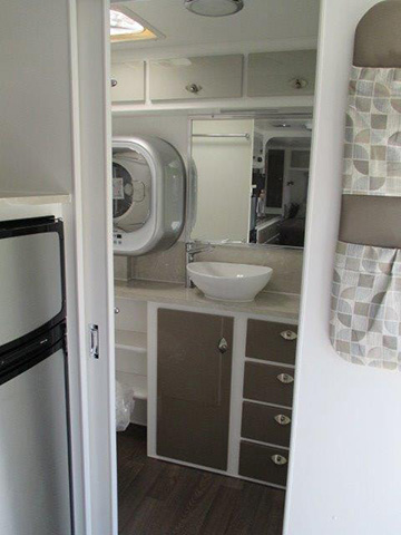   19′ Suncoast Meridian