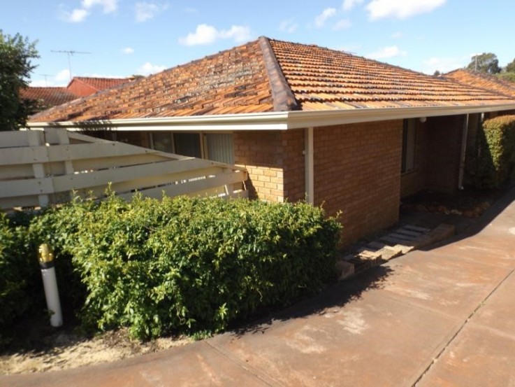 4/23 Point Walter Road,Bicton$330Weekly