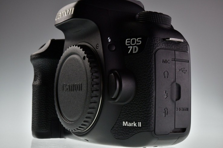 Canon Mark III /mark ll/ nikon camera