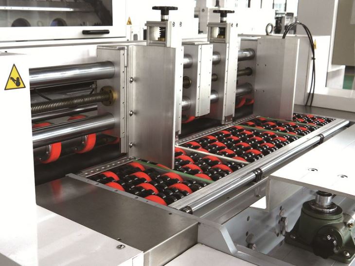 Automatic Corrugated Die Cutting Machine80