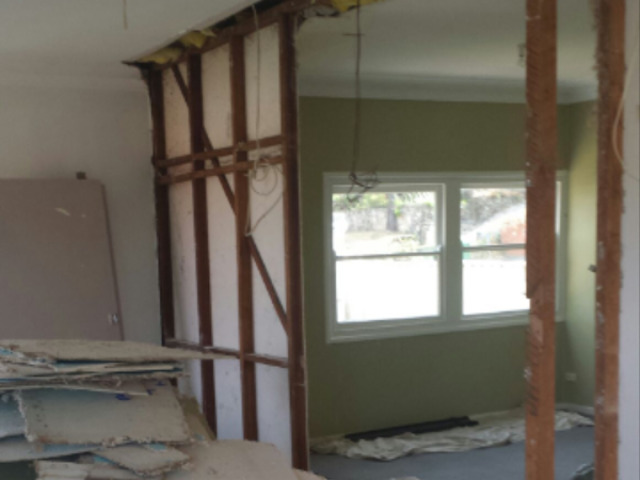 Looking for Construction and Renovation Works? Hire Manly Construction Services