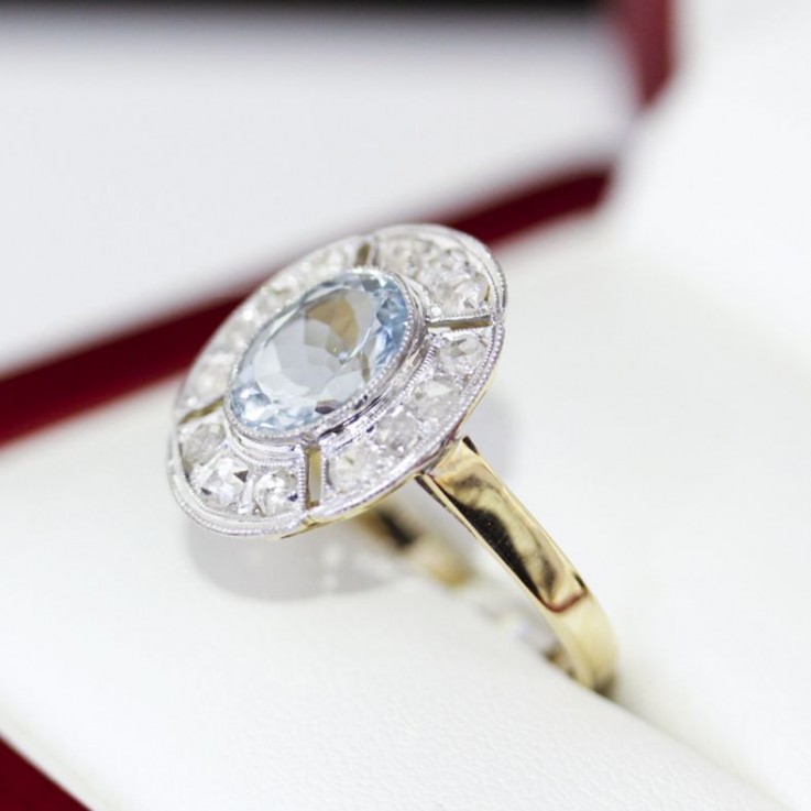 Stunning Art Deco Engagement Ring