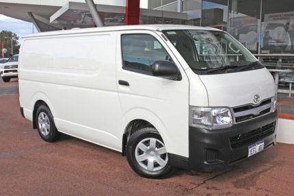 2014 Toyota Hiace Van (French Vanilla)